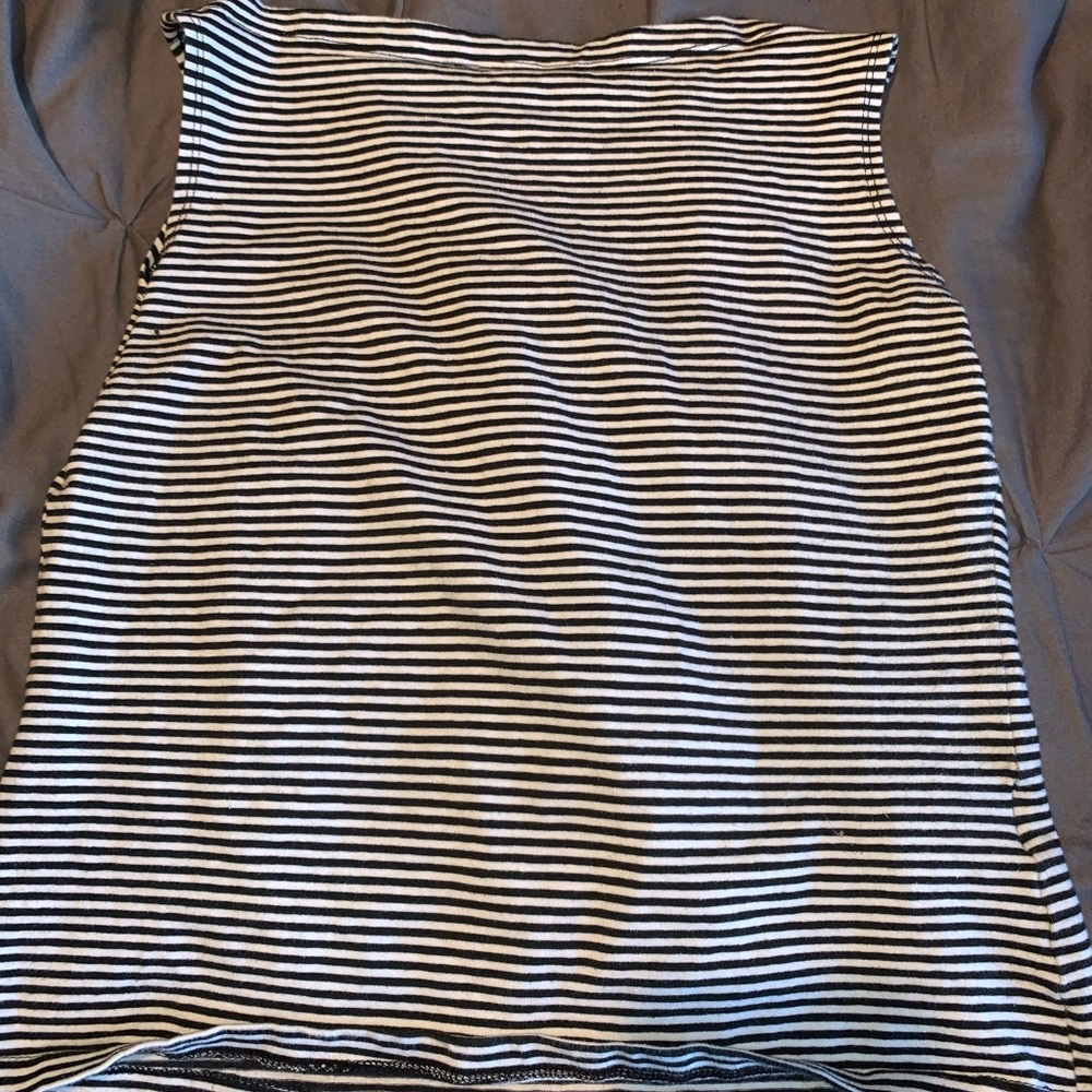 Tank top - Picture 2 of 3